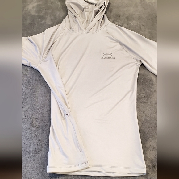 Bassdash hoodie sunshirt with face/neck gaiter - Picture 6 of 7